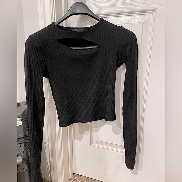 a nice long sleeve tank top - Picture 1 of 1